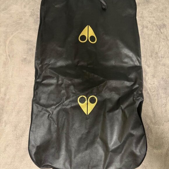 Moose Knuckles Men’s Classic Bunny (Black) - Picture 7 of 9